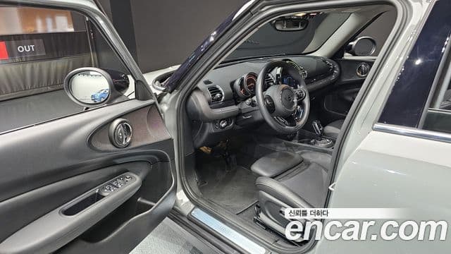 Mini Cooper 클럽맨 2세대, 2021 11