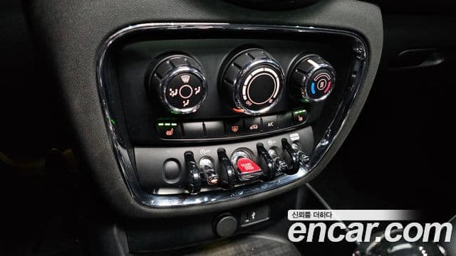 Mini Cooper 클럽맨 2세대, 2021 18