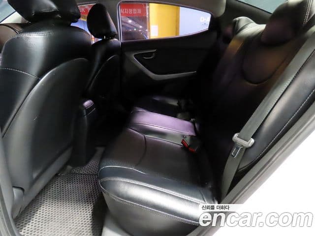 Hyundai Avante MD LPI M16 Deluxe, 2012 12