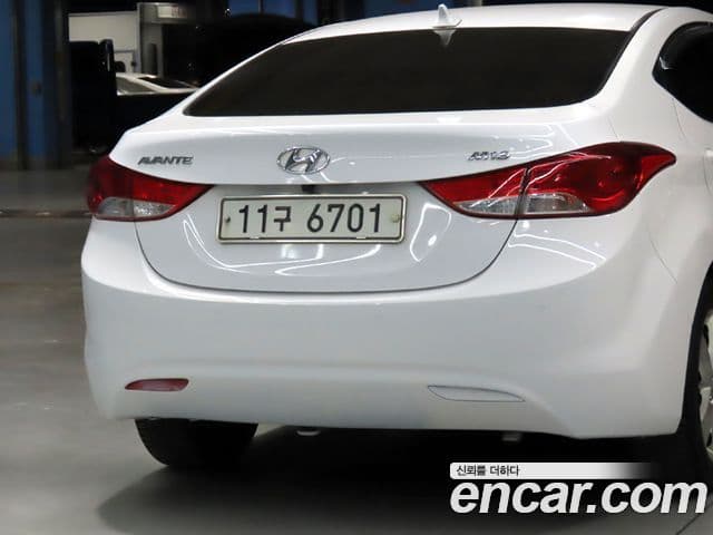 Hyundai Avante MD LPI M16 Deluxe, 2012 19