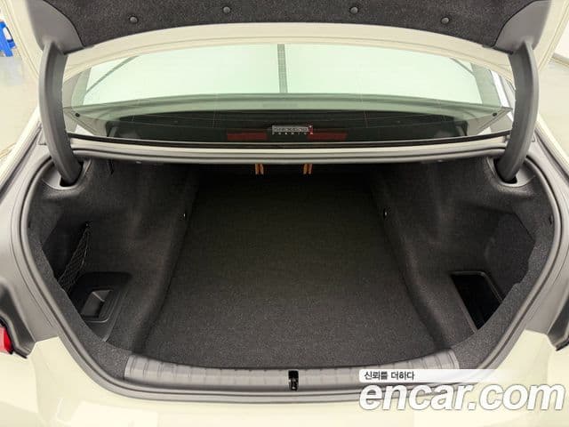 BMW 5시리즈 (G30) 520i M Sport, 2023 11