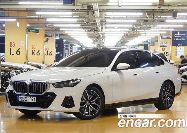 BMW 5시리즈 (G60) 520i M Sport, 2024 1