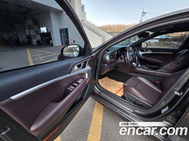 Genesis The / новый New G70, 2021 10