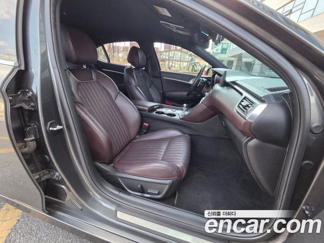 Genesis The / новый New G70, 2021 12