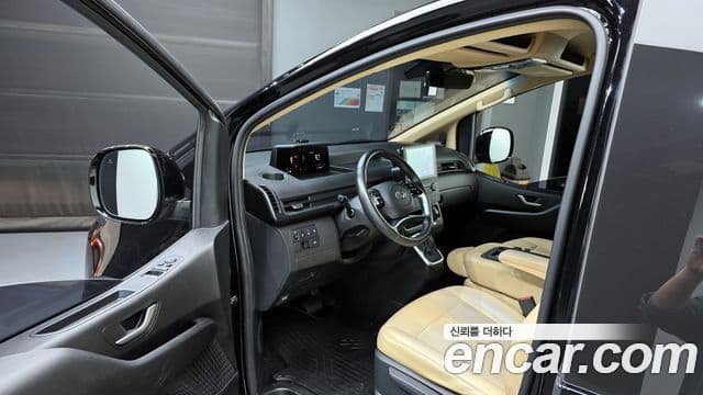 Hyundai Staria Modern, 2022 10