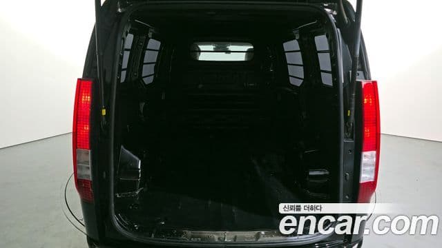 Hyundai Staria Modern, 2022 20