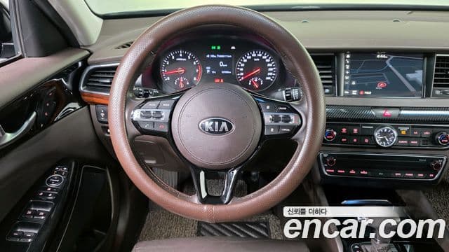 Kia All New K7 Prestige, 2016 13