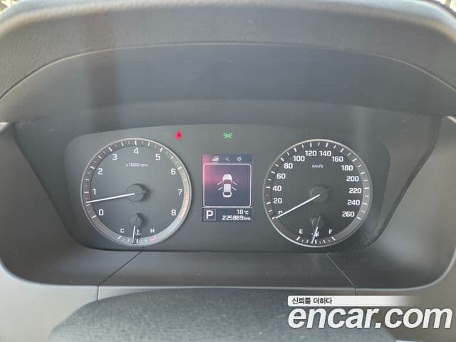 Hyundai LF Sonata Premium, 2015 10