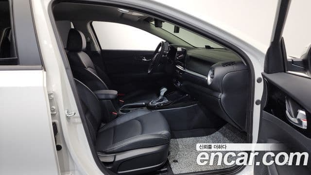 Kia The / новый New K3 2세대 Prestige, 2024 11