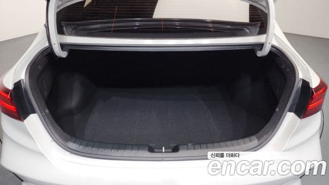 Kia The / новый New K3 2세대 Prestige, 2024 20