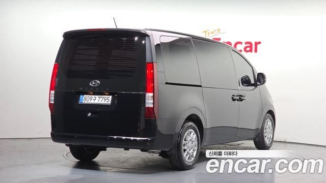 Hyundai Staria Modern, 2022 2