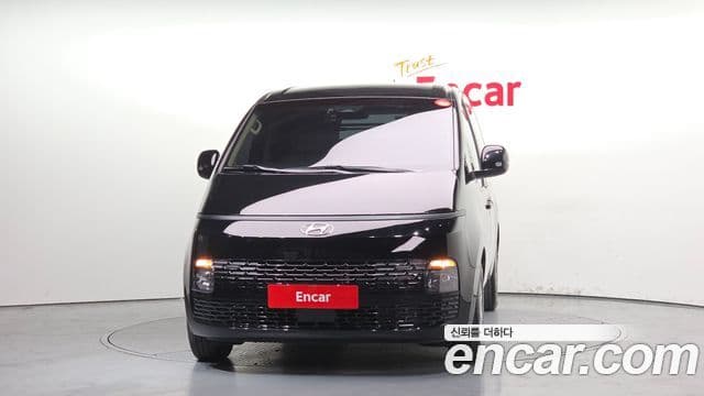 Hyundai Staria Modern, 2022 3