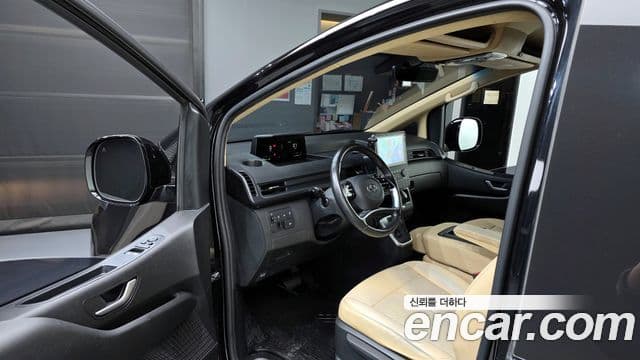 Hyundai Staria Modern, 2022 10