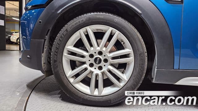 Mini Cooper Countryman 2세대, 2023 все фото