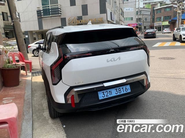 Kia EV3 Earth, 2026 4