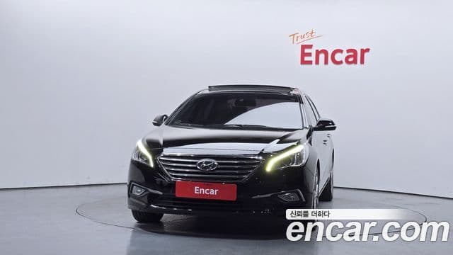 Hyundai LF Sonata Special, 2016 3