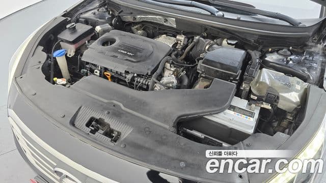 Hyundai LF Sonata Special, 2016 6