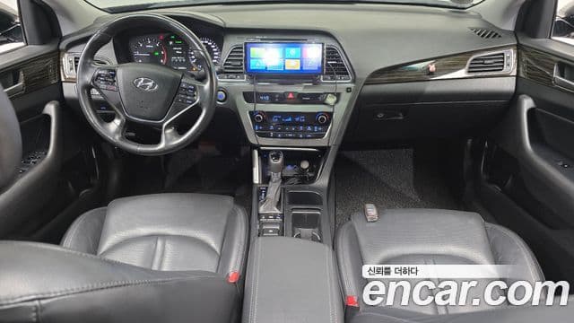 Hyundai LF Sonata Special, 2016 7