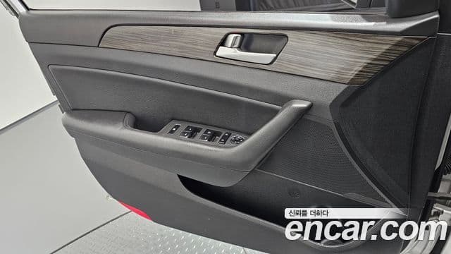 Hyundai LF Sonata 2.0 Smart, 2015 14