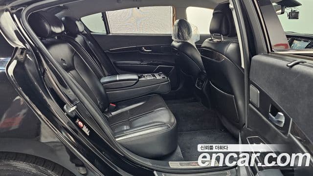 Kia The / новый New K9 Executive, 2015 12