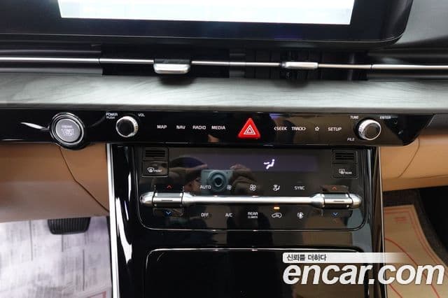 Kia Carnival 4세대 Signature, 2023 10