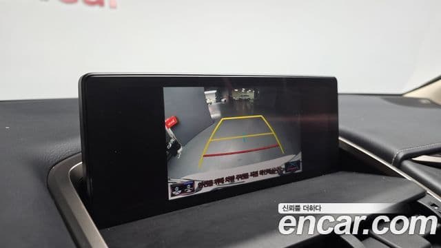 Lexus NX300h Executive, 2019 15