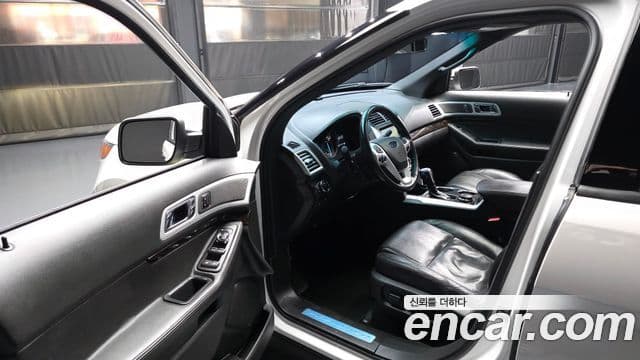 Ford Explorer 5세대, 2014 10