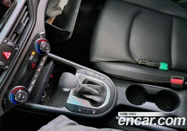 Kia The / новый New K3 2세대 Trendy, 2022 4