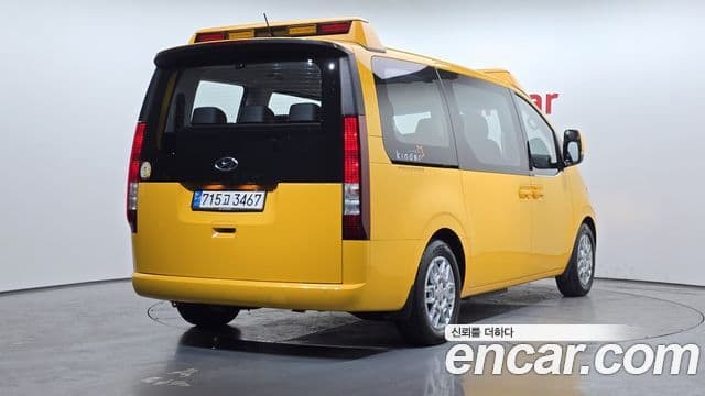 Hyundai Staria 11인승, 2022 2
