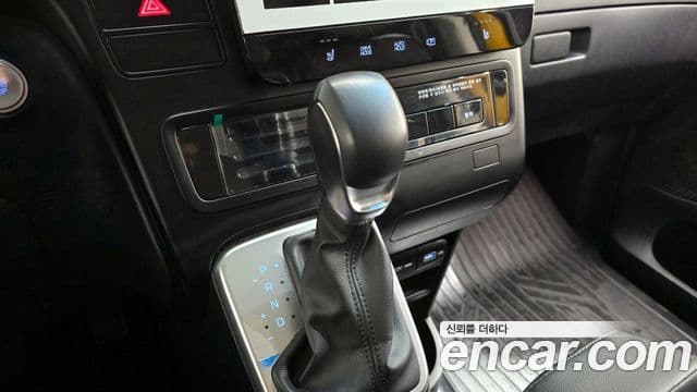 Hyundai Staria 11인승, 2022 9