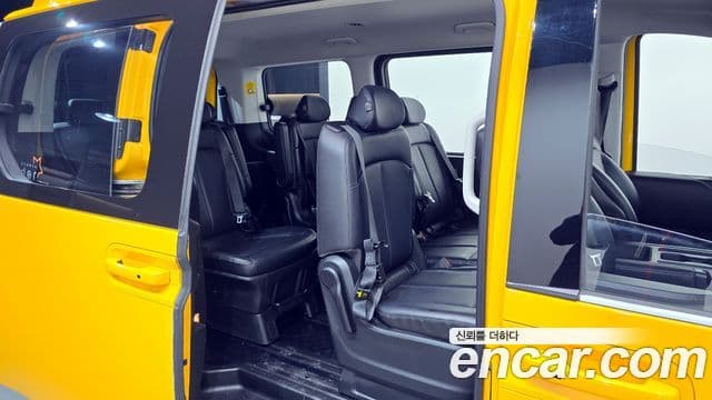 Hyundai Staria 11인승, 2022 12