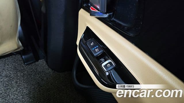 Kia Carnival 4세대 Noblesse, 2022 18