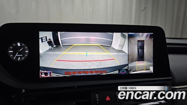 Lexus ES300h 7세대 Executive, 2022 15