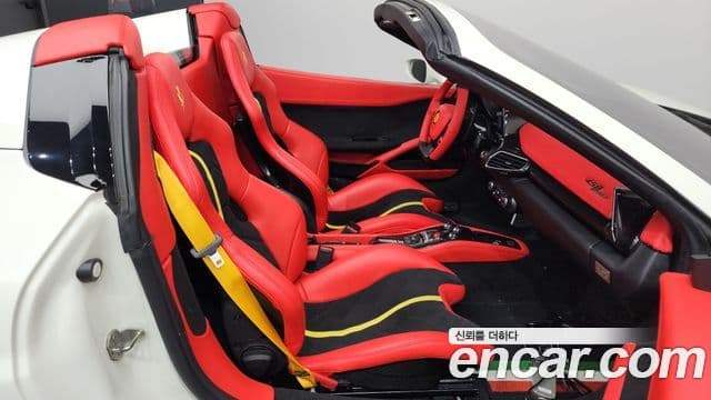 Ferrari 458 Spyder, 2012 11