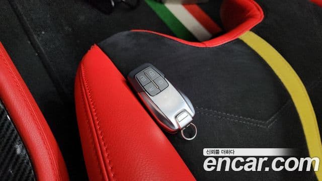 Ferrari 458 Spyder, 2012 19