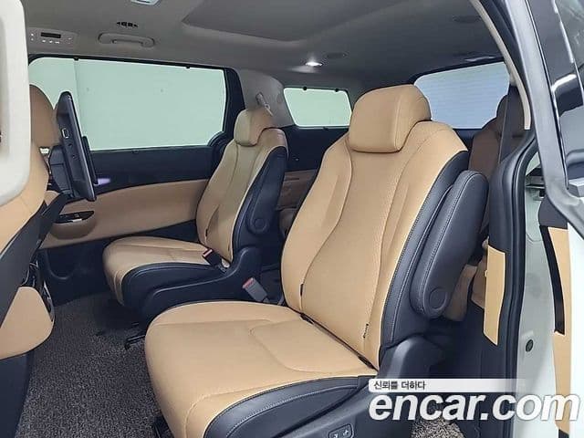 Kia Carnival 4세대 Signature, 2023 12