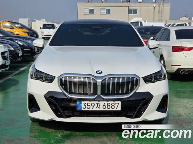 BMW 5시리즈 (G60) 530i xDrive M Sport, 2024 2