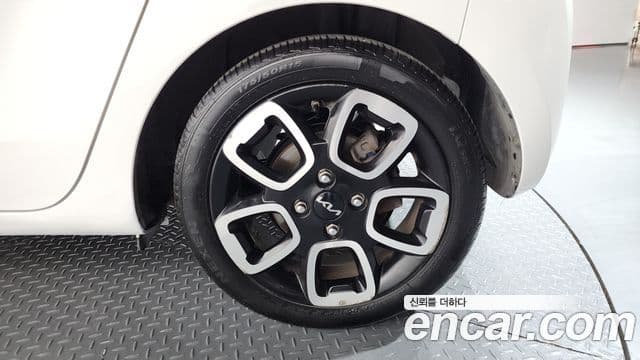 Kia The / новый New Ray Prestige, 2022 все фото