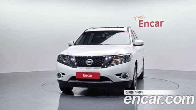 Nissan Pathfinder 4세대, 2014 3