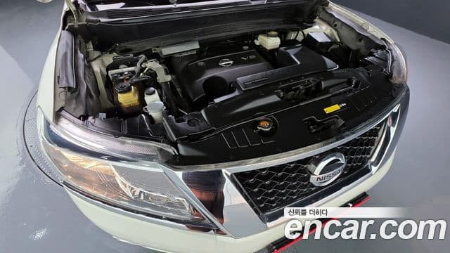Nissan Pathfinder 4세대, 2014 6