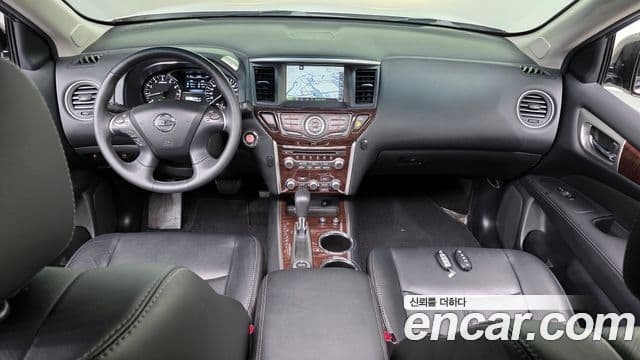 Nissan Pathfinder 4세대, 2014 7