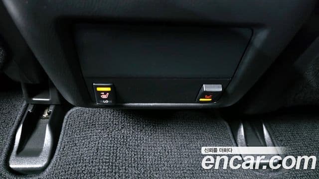 Nissan Pathfinder 4세대, 2014 18