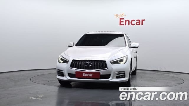 Infiniti Q50 Exclusive, 2014 3