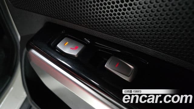 KG모빌리티(SsangYong) Tivoli топовая версия, 2015 19