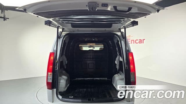 Hyundai Staria Modern, 2023 20