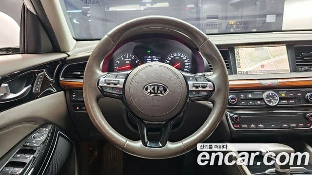 Kia All New K7 Noblesse, 2016 13