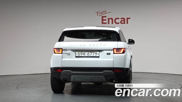 Land Rover Range Rover Evoque 2.0 TD4 HSE, 2019 4