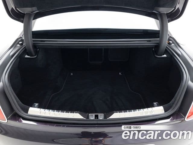 Bentley Flying Spur 3세대 4.0 Azure, 2024 9