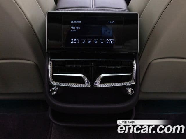 Bentley Flying Spur 3세대 4.0 Azure, 2024 20
