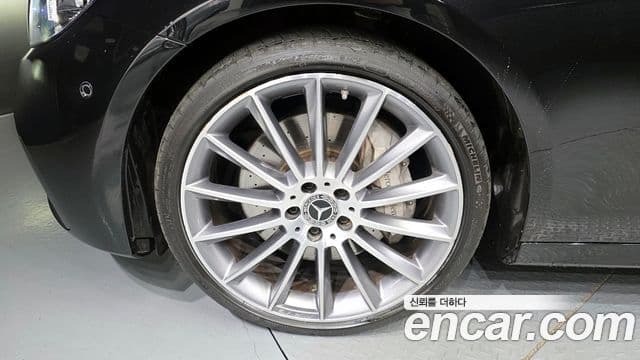 Mercedes-Benz E-класс W213 AMG Line, 2021 все фото